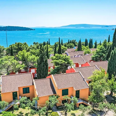 דירה Medena-2 By Interhome *