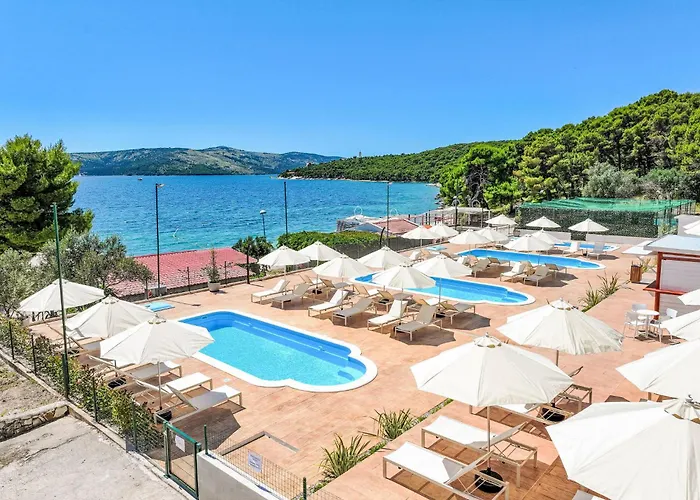 Medena-2 By Interhome טרוגיר