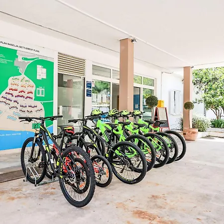 Apartmán Medena-2 By Interhome Trogir